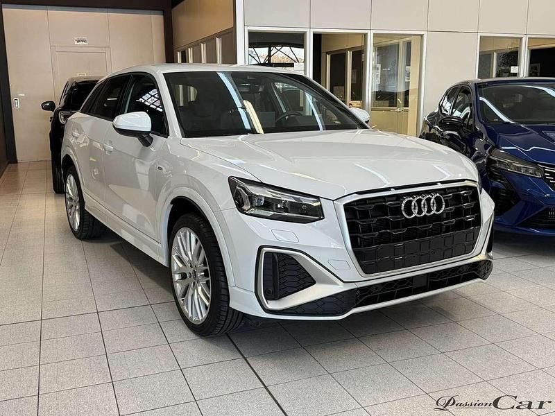Usata Audi Q2 S-Line 150 CV (110 kW) 2025 Bianco SUV
