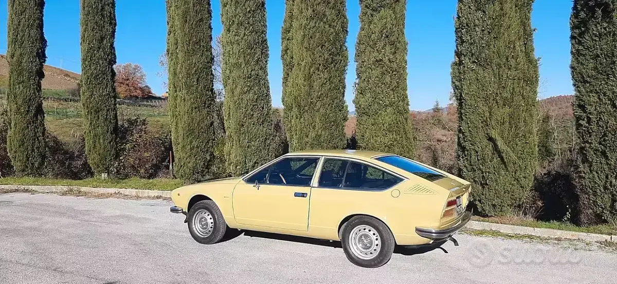 Usata Alfa Romeo Alfetta GT/GTV 1970 Giallo Coupé