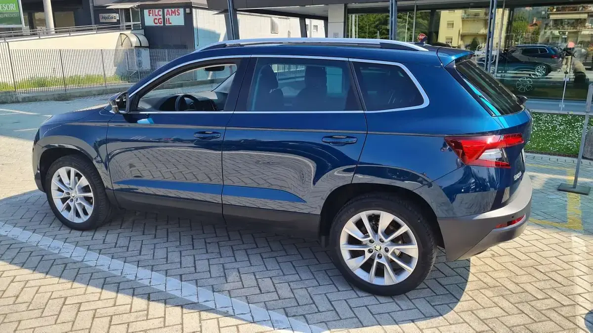 Usata Skoda Karoq Style 116 CV (85 kW) 2019 Blu/azzurro SUV