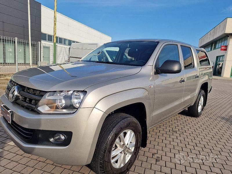 Usata VW Amarok 180 CV (132 kW) 2015 Grigio Pick-up