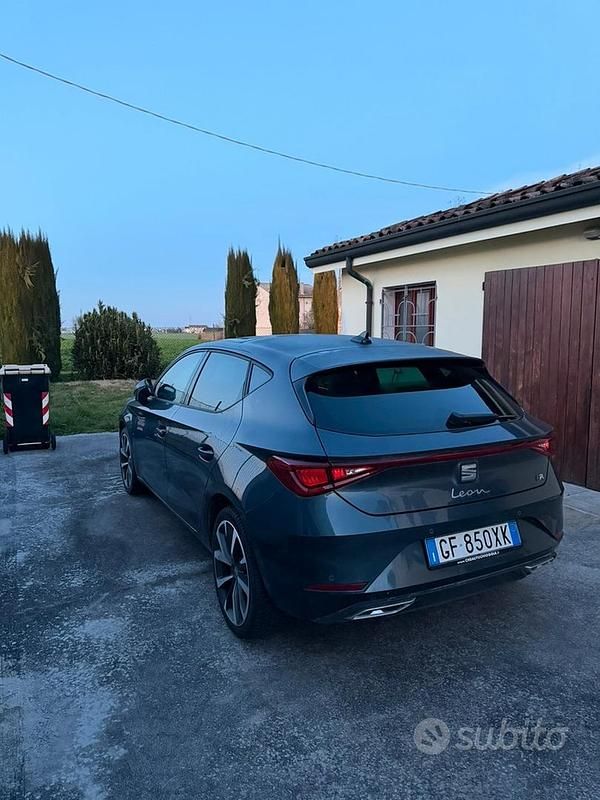 Usata Seat Leon FR 131 CV (96 kW) 2021 Berlina