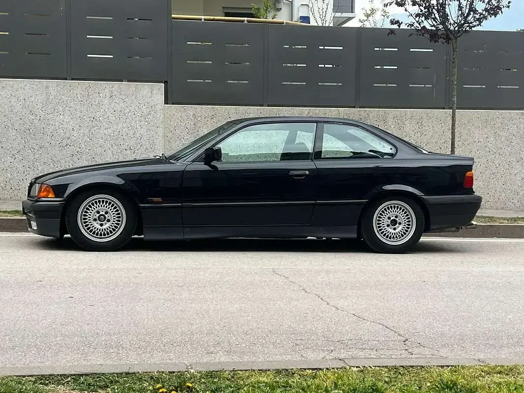 Usata BMW 320 150 CV (110 kW) 1994 Coupé