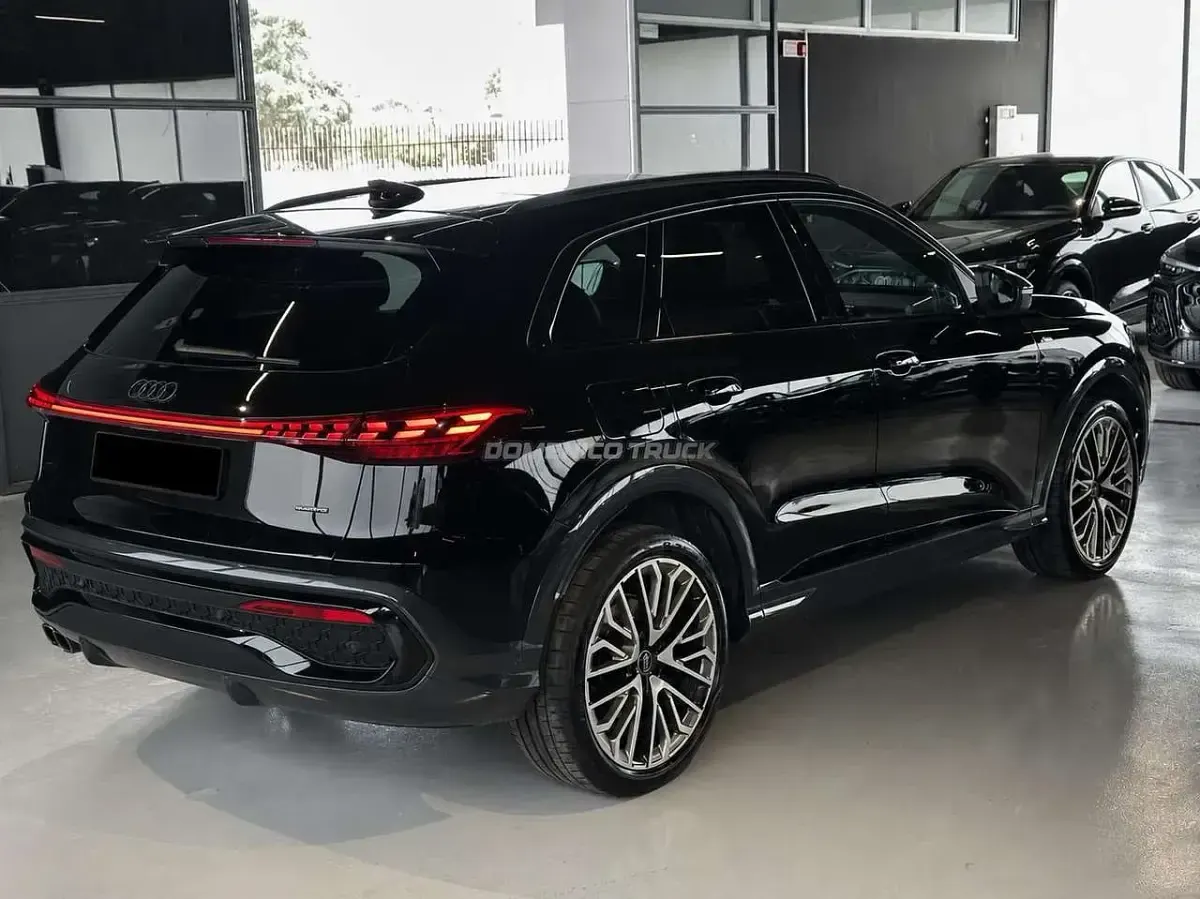Usata Audi Q5 S-Line 204 CV (150 kW) 2025 Other SUV