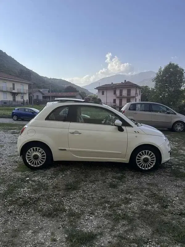 Usata Fiat 500 Lounge 69 CV (50 kW) 2008 Bianco Utilitaria
