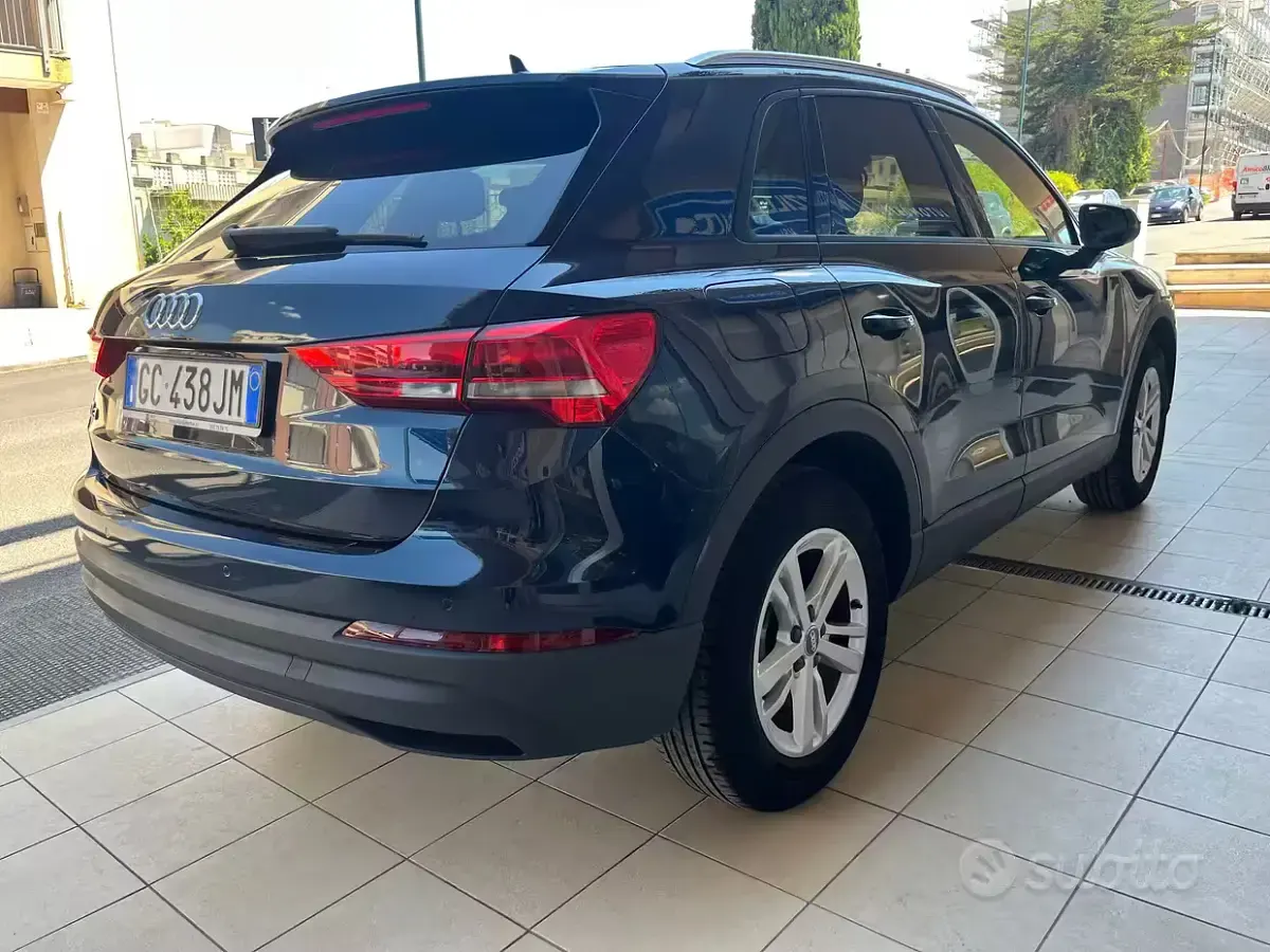 Usata Audi Q3 Business 150 CV (110 kW) 2020 Blu SUV