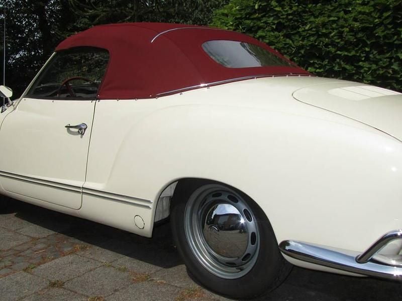 Usata VW Karmann Ghia Karmann 40 CV (29 kW) 1965 Beige Coupé