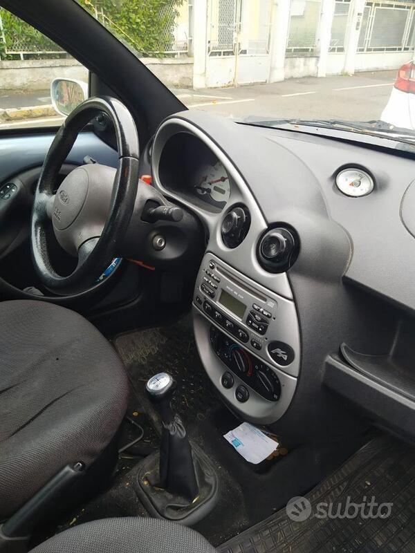 Usata Ford Ka 69 CV (50 kW) 2007 Grigio Utilitaria