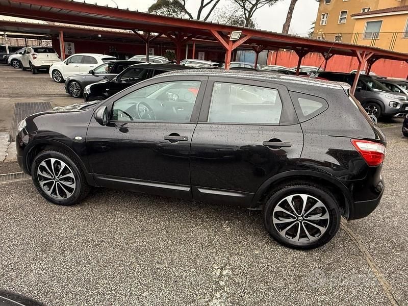 Usata Nissan Qashqai Tekna 110 CV (80 kW) 2013 Nero SUV