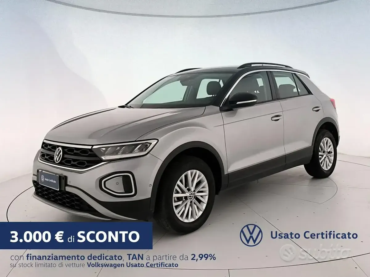 Usata VW T-Roc Life 116 CV (85 kW) 2025 SUV