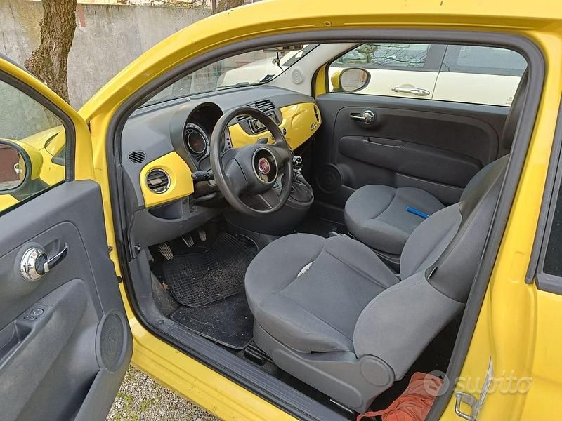 Usata Fiat 1200 Pop 69 CV (50 kW) 2008 Giallo