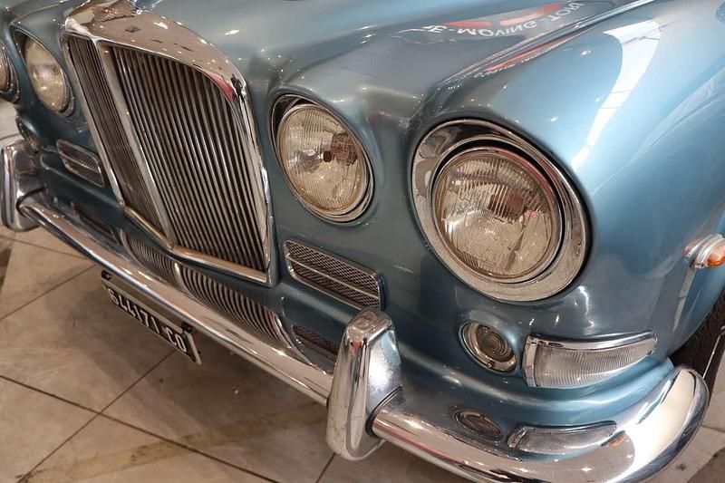 Usata Jaguar 420 30 CV (22 kW) 1966 Blu/azzurro Berlina