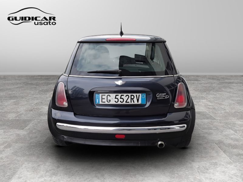 Usata Mini One D 75 CV (55 kW) 2006 Grigio Utilitaria