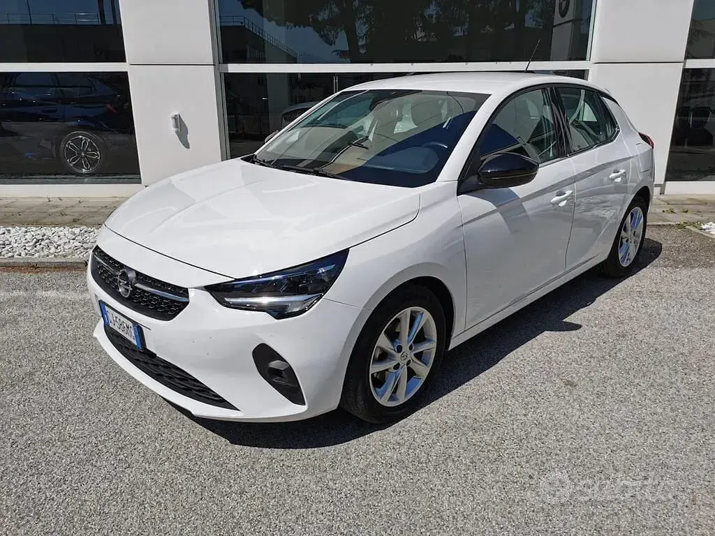 Usata Opel Corsa Elegance 75 CV (55 kW) 2022 Other Utilitaria