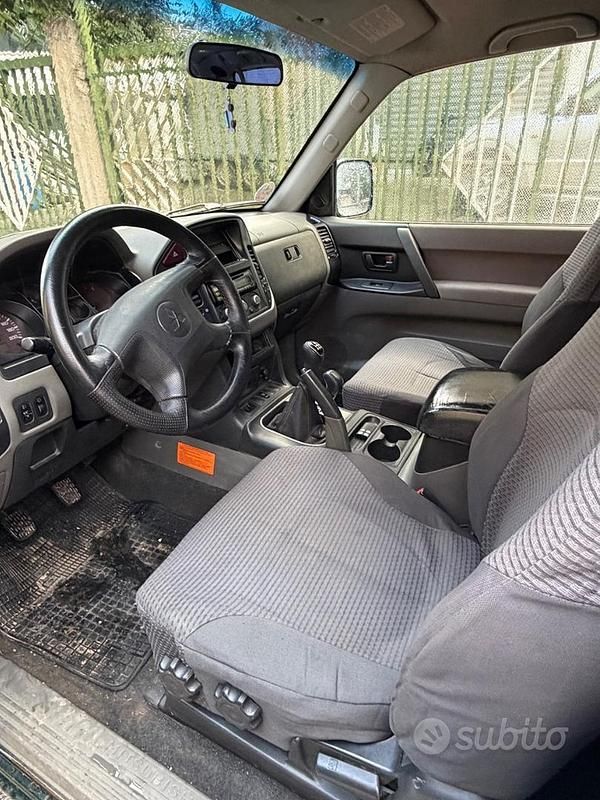 Usata Mitsubishi Pajero 2001 SUV