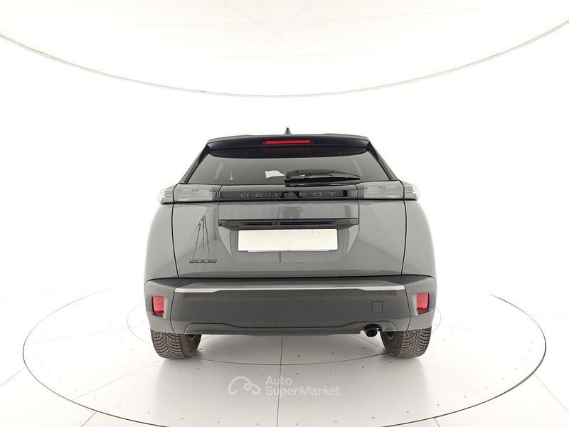 Usata Peugeot 2008 Allure 101 CV (74 kW) 2025 Grigio SUV