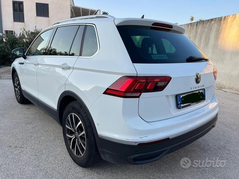 Usata VW Tiguan Life 2022 Bianco SUV
