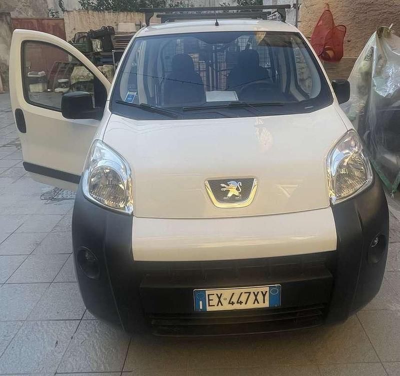 Usata Peugeot Bipper 75 CV (55 kW) 2015 Monovolume