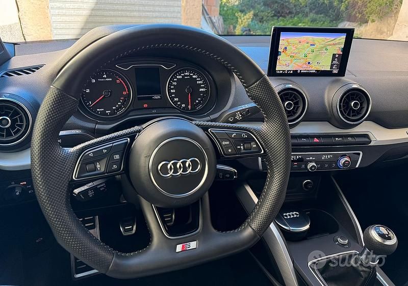 Usata Audi Q2 S-Line 116 CV (85 kW) 2019 Bianco SUV