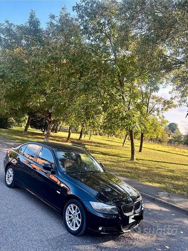 Usata BMW 320 177 CV (130 kW) 2008 Nero Berlina