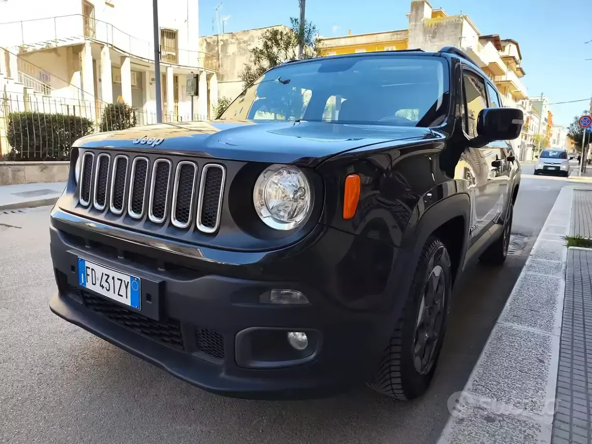 Gebraucht Jeep Renegade 120 PS (88 kW) 2016 Schwarz SUV