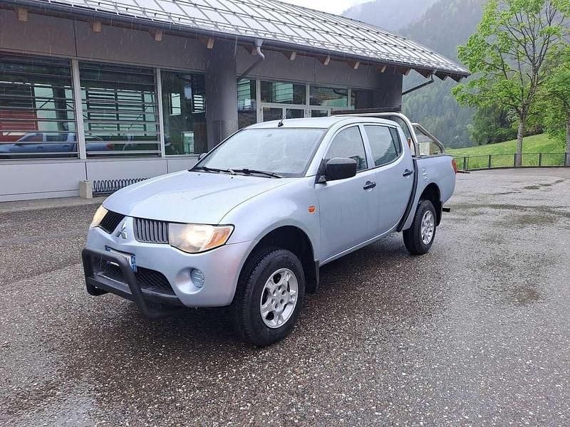 Usata Mitsubishi L200 Intense 136 CV (100 kW) 2007 Pick-up