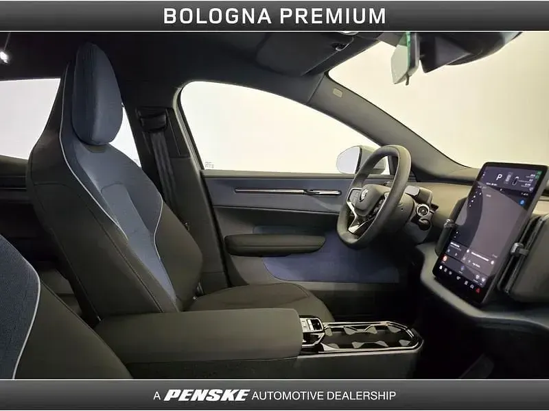 Usata Volvo EX30 Core 200 kW (272 CV) 2024 Grigio SUV