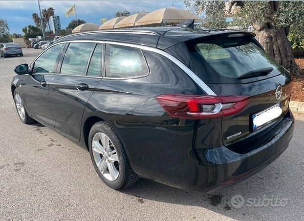 Gebraucht Opel Insignia 174 PS (127 kW) 2017 Schwarz Kombi