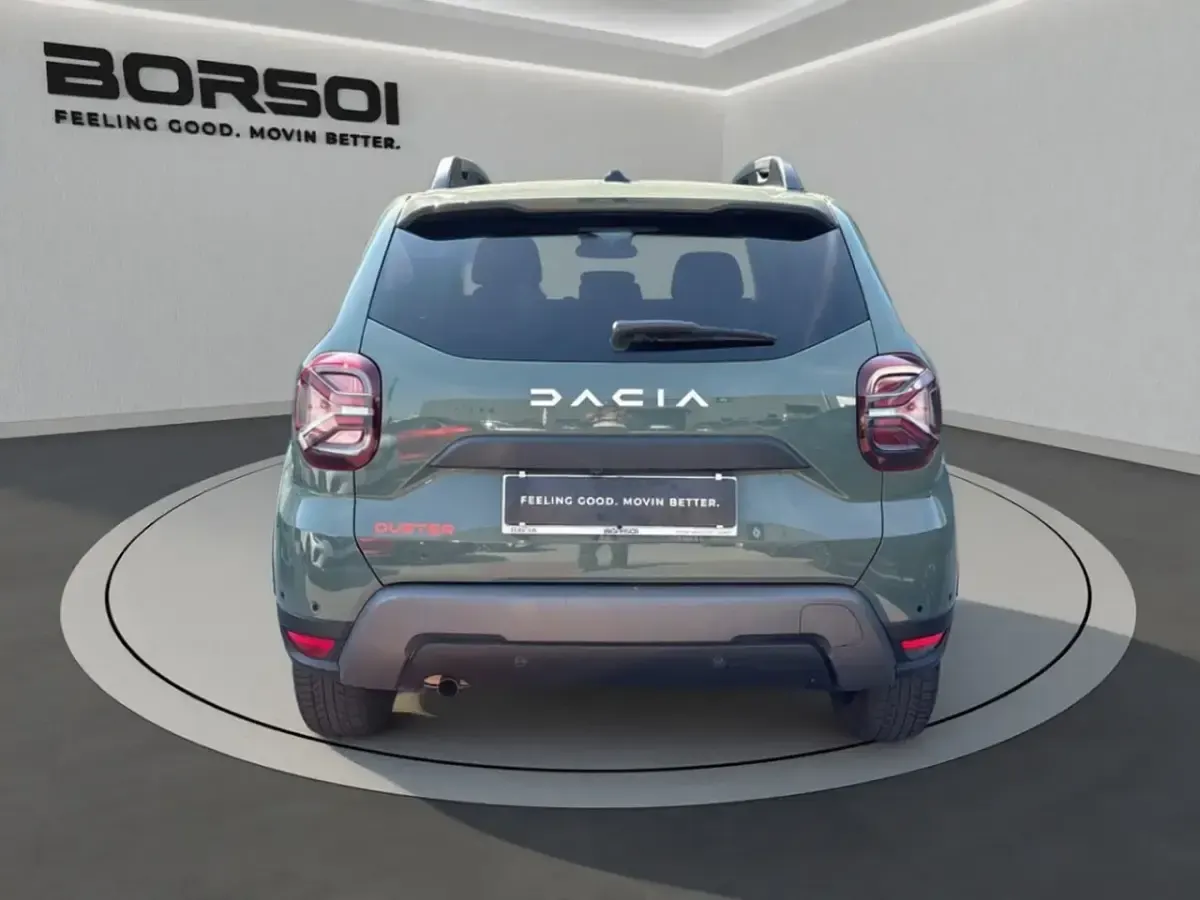 Usata Dacia Duster Extreme 101 CV (74 kW) 2023 Verde oxide SUV
