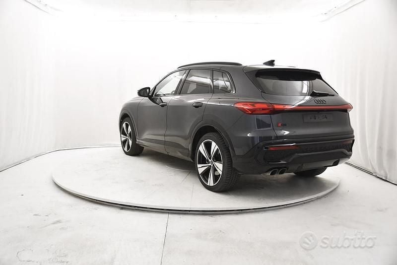 Usata Audi Q5 S-Line 2025 Grigio SUV