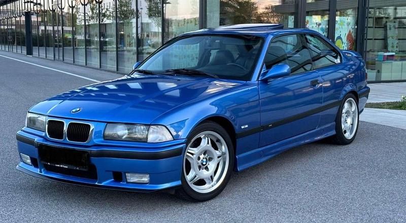 Usata BMW M3 Efficient Dynamics 321 CV (236 kW) 1997 Blu/azzurro Coupé