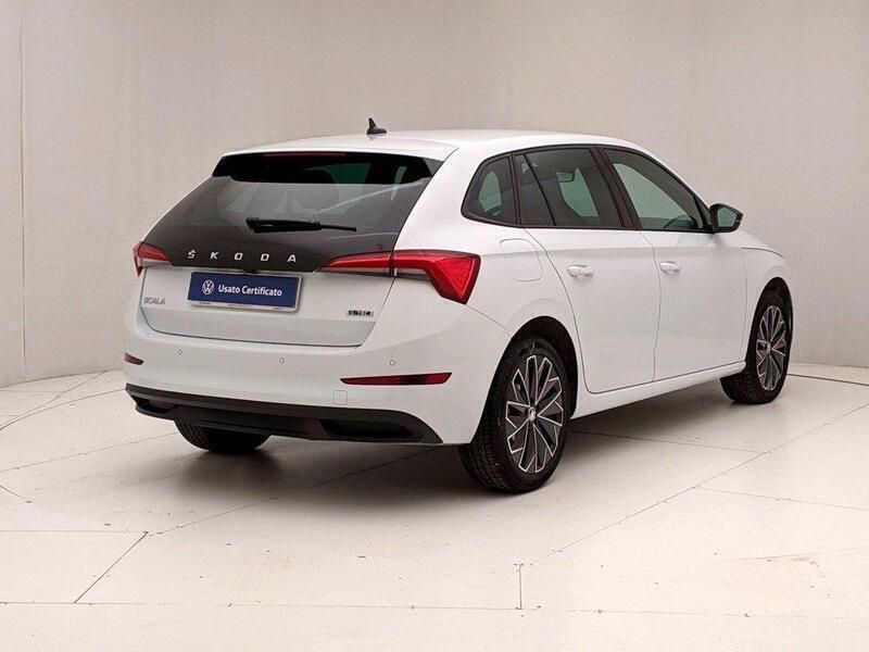 Usata Skoda Scala Sport 90 CV (66 kW) 2020 Bianco Utilitaria