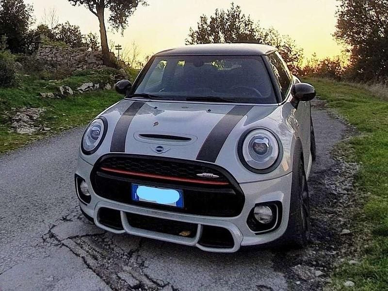 Argento Usata 2017 Mini John Cooper Works Due volumi | 17.900 € (Cara) - Immagine 1/4