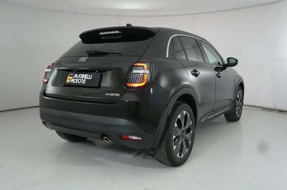 Usata Fiat 600 La Prima 101 CV (74 kW) 2025 Nero SUV