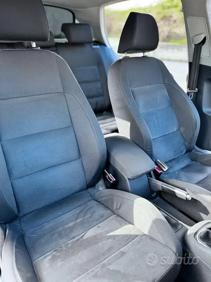 Usata VW Golf VI 105 CV (77 kW) 2011 Grigio Utilitaria