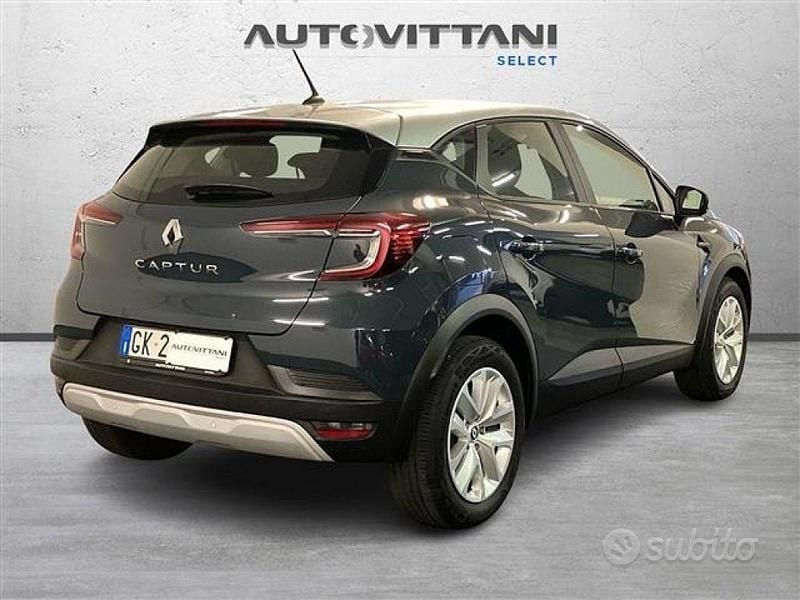 Usata Renault Captur Zen 91 CV (66 kW) 2022 Blu SUV