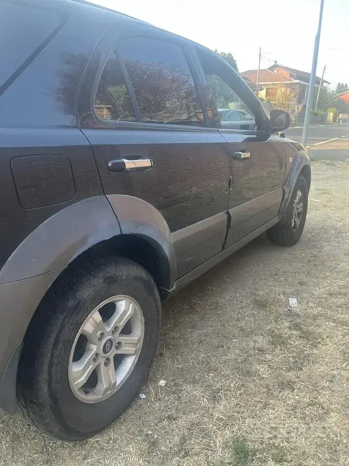 Usata Kia Sorento EX 140 CV (102 kW) 2004 Bluazzurro SUV