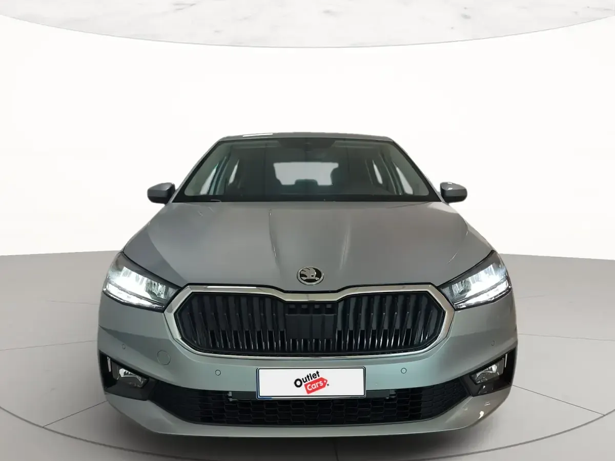 Nuova Skoda Fabia 80 CV (58 kW) 2026 Smokey diamondargento metallizzato Utilitaria