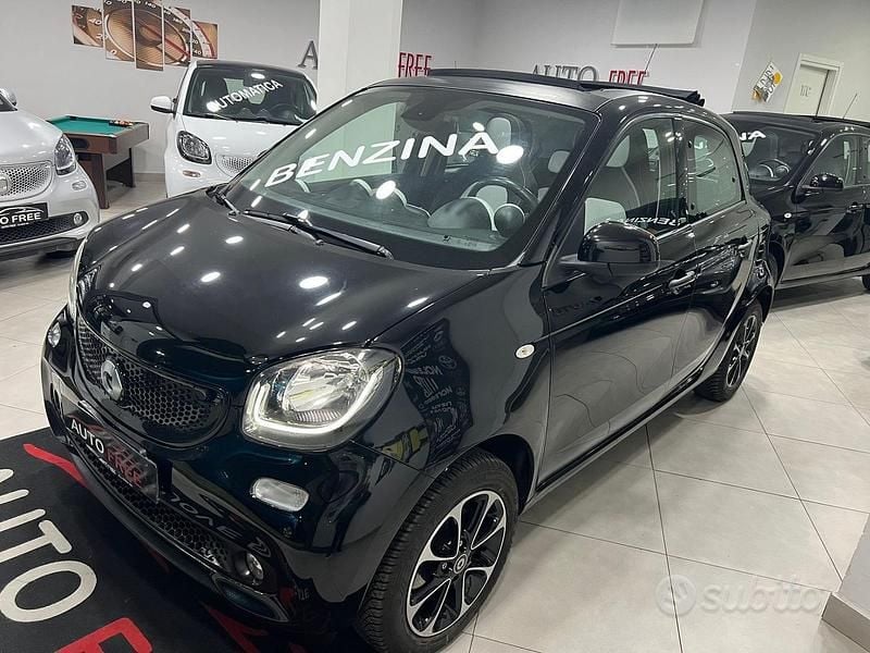 Usata Smart ForFour Passion 70 CV (51 kW) 2015 Nero Utilitaria