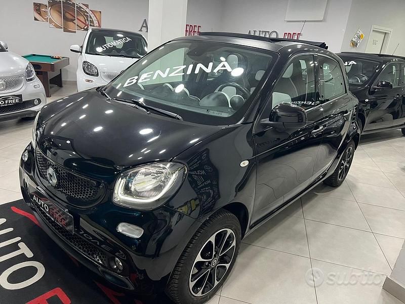 Usata Smart ForFour Passion 71 CV (52 kW) 2015 Nero Utilitaria