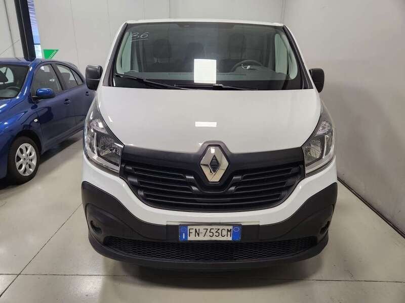 Usata Renault Trafic SE 125 CV (91 kW) 2018 Bianco Monovolume