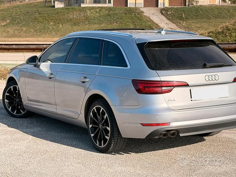 Usata Audi A4 Business 190 CV (139 kW) 2019 Grigio Station wagon