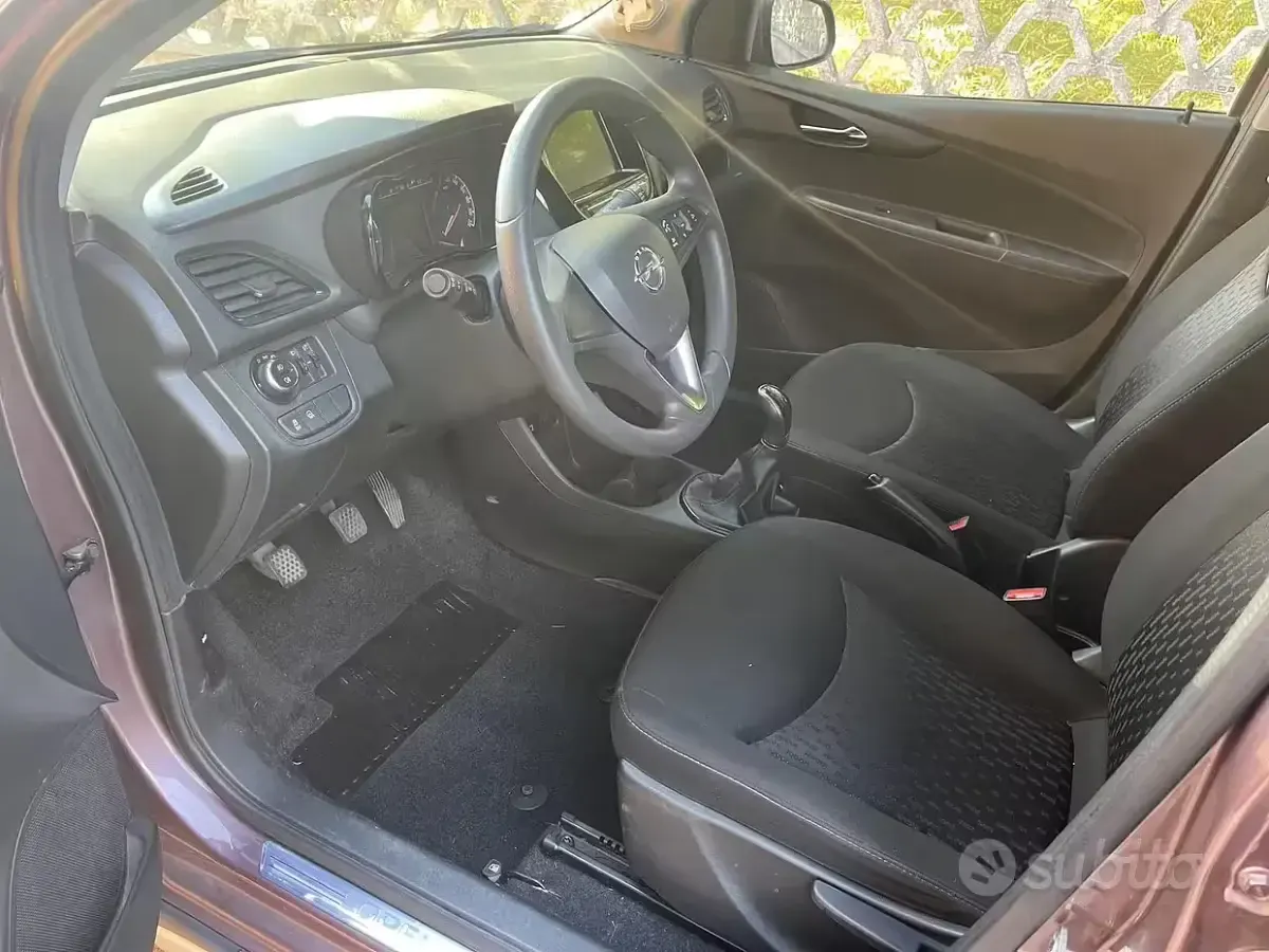 Usata Opel Karl 73 CV (53 kW) 2019 Utilitaria