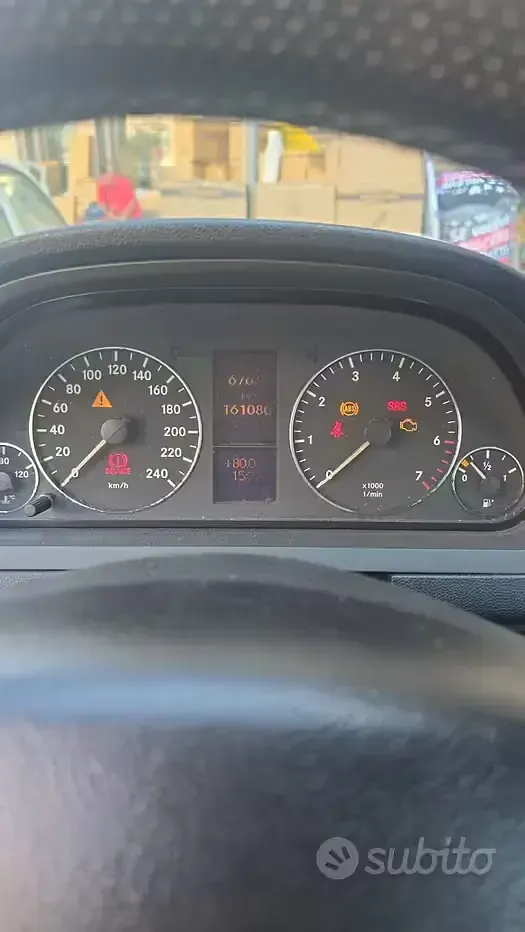 Usata Mercedes A160 2010 Bianco Berlina