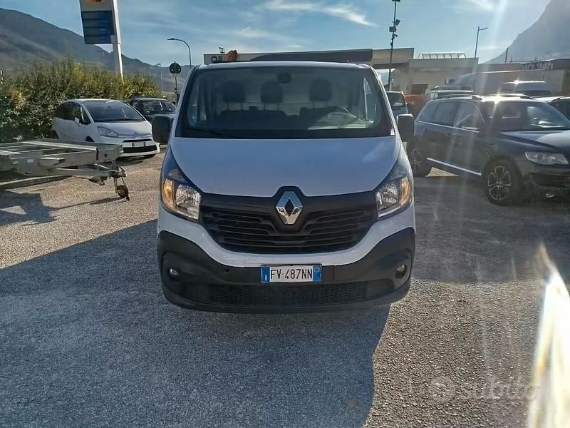 Usata Renault Trafic 121 CV (88 kW) 2019 Bianco Monovolume