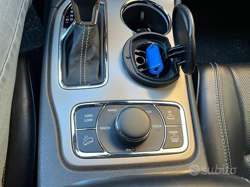Usata Jeep Grand Cherokee 218 CV (160 kW) 2017 Bianco SUV