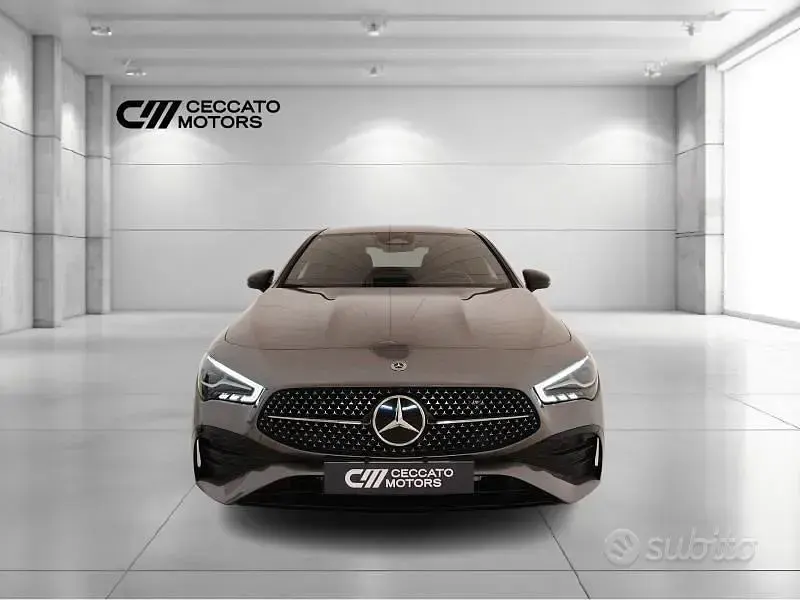 Usata Mercedes CLA250 AMG Line Premium 224 CV (164 kW) 2023 Grigio Coupé