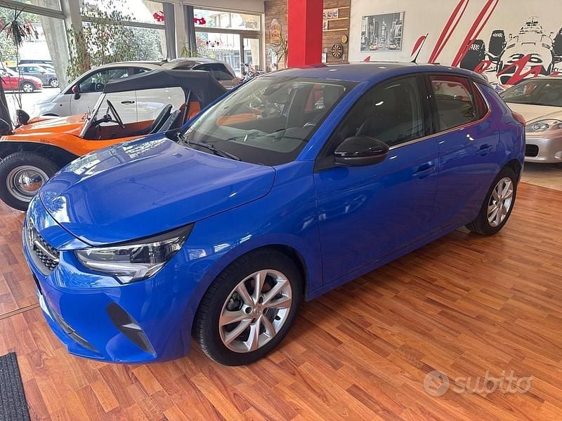 Blu Usata 2025 Opel Corsa Edition Tre volumi | 13.500 € (Buon prezzo) - Immagine 1/4