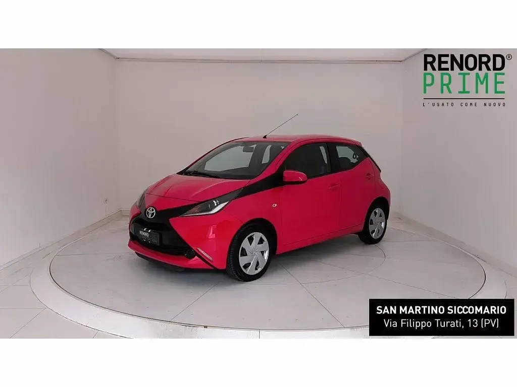 Usata Toyota Aygo X-wave 69 CV (50 kW) 2015 Utilitaria