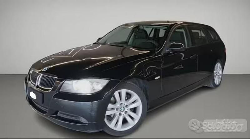 Usata BMW 320 177 CV (130 kW) 2009 Nero Station wagon