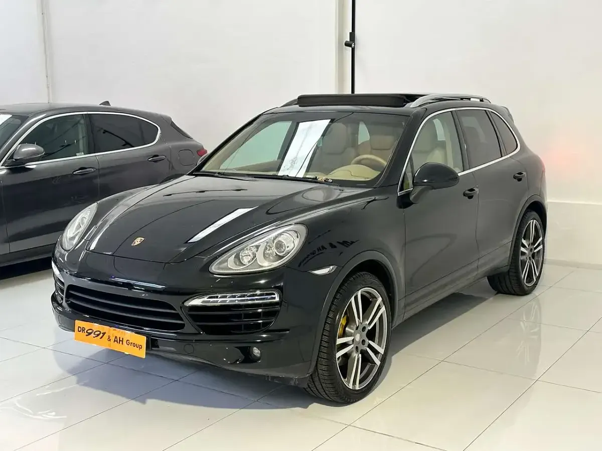 Usata Porsche Cayenne 245 CV (180 kW) 2012 Nero SUV